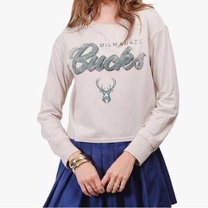 Ultra Game Milwaukee Bucks Super Soft Cropped T-Shirt